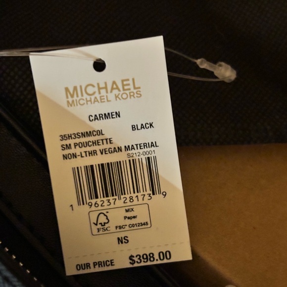 NWT Michael Kors Carmen Small Poucette shoulder Bag - Picture 13 of 14